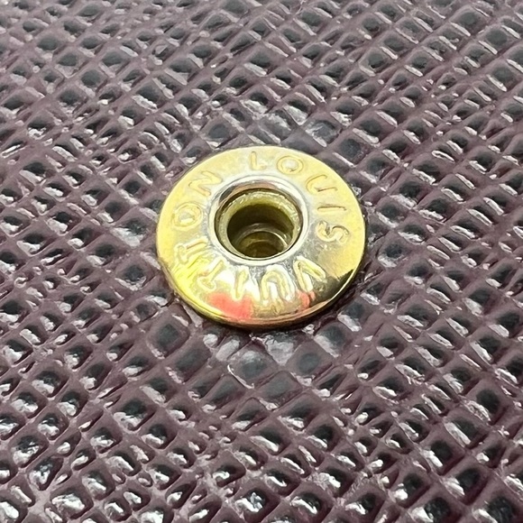 🤎Louis Vuitton Red/Brown Leather Trifold Button Type Key Case/Holder 🤎 - Picture 7 of 13